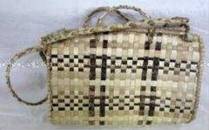 Geflochtene Basttasche aus Mauritius