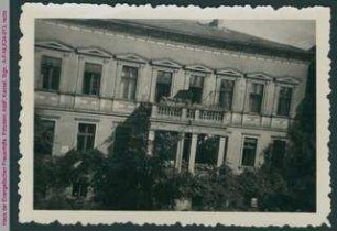 Haus der Evangelischen Frauenhilfe mit Altersheim in der Eisenhartstr. 5 in Potsdam