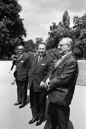 Besuch des Oberbürgermeisters der Stadt Wien, Franz Jonas, in Karlsruhe.