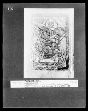Godescalc Evangeliar — Der Evangelist Markus schreibt, Folio 1verso