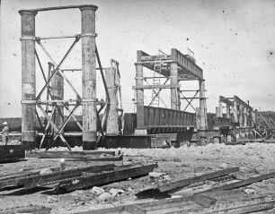 "Kilindine (Mombasa): Brücke im Bau"
