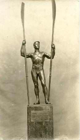 Ehrenherausforderungspreis zur Verleihung durch den Sächsischen Regatta-Verein : Ehrenherausforderungspreis zur Verleihung durch den Sächsischen Regatta-Verein. Bronze (1914; C. Brose)