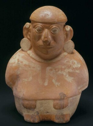 Stehende anthropomorphe Figur