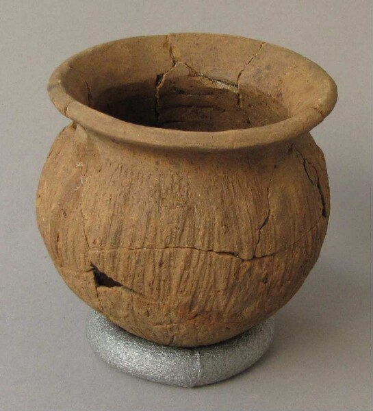 Clay vessel