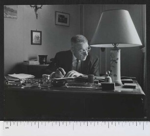 Porträtaufnahme Francis Poulenc