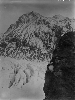 Berggipfel : Blick zum Gipfel des Steingrubenkogel (ca.3228m)