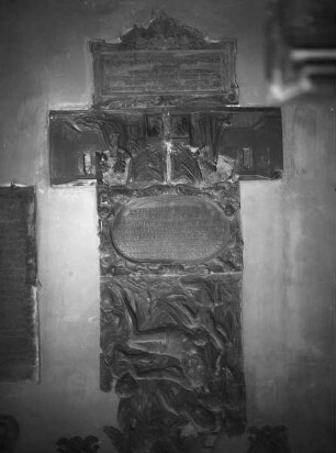 Epitaph für Jacobus Burckhard (+1622) und Juliana Schobinger (+1600)
