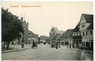 Hettstedt. Marktplatz mit Rathaus