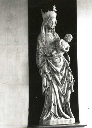 Schöne Madonna aus Eckartsberga