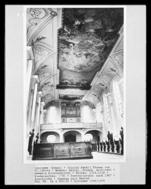 Kirche Sankt Thomas von Villanova