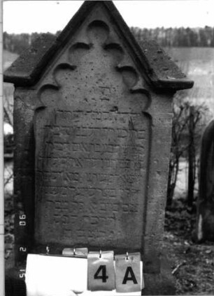 Grabstein 4A