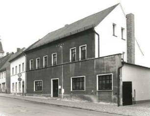 Schildau (Kreis Torgau), Bahnhofstraße. Wohnhaus (1801/1850)