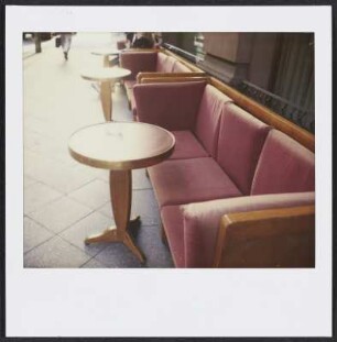 Außenbereich des Restaurants Borchardt in Berlin