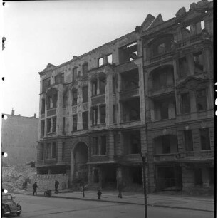 Negativ: Ruine, Ansbacher Straße 26, 1950