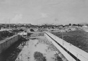 Baustelle der Doppelschleuse Heilbronn/Neckar