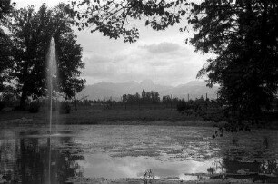 Bad Aibling: Teich mit Fontäne im Kurpark