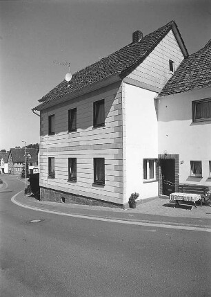ehem. Schule; Großalmerode, Dorfstraße 37