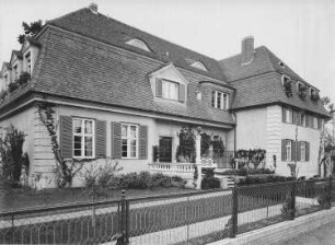 Landhaus Karl Zöllner, Berlin-Schmargendorf: Straßenansicht