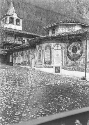 Gebäudeansicht : Bulgarien. Weliko Tarnowo. Preobrashenski-Kloster, Kirche