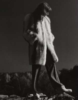 Modeaufnahme, Modell Carolines Carles (Mademoiselle)