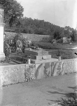Grab der Familie Gallieni