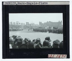 Berlin, Schloßplatz,Berlin, Neuer Marstall