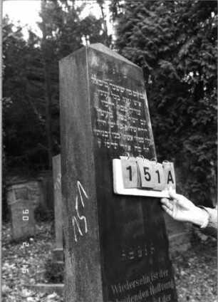 Grabstein 151A