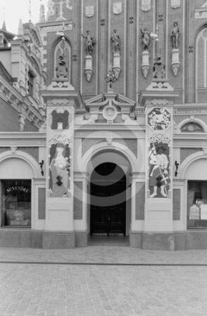 Portal des Schwarzhäupterhauses (Melngalvju nams) in Riga