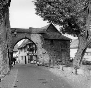 Hintertaler Tor; Braunfels, Burgweg (bei Nr. 1)