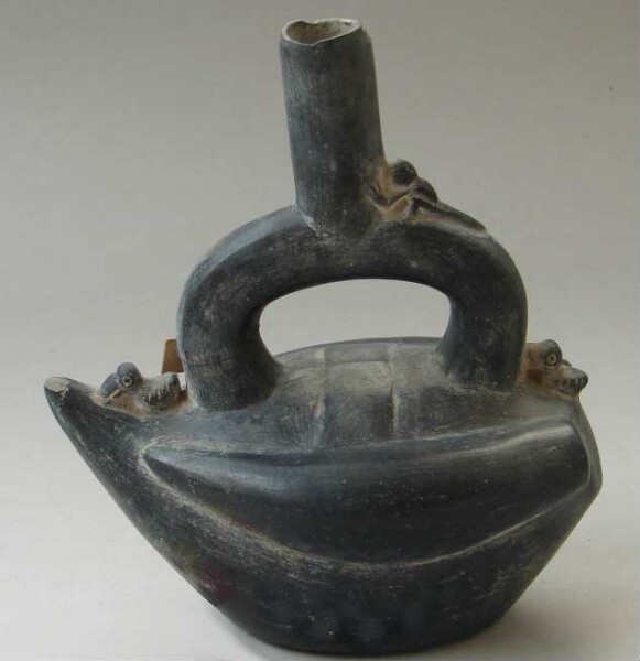 Clay vessel