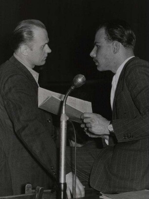 Gladow-Prozess: Verteidiger und Angeklagter Franz Redzinski im Gespräch