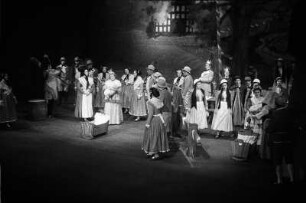 Szenenbilder aus "Schwarzer Peter", Oper für kleine und große Leute nach dem niederdeutschen Märchen "Erica" von Heinrich Traulsen mit Musik von Norbert Schultze, Libretto von Walter Lieck. Städtische Oper Berlin, 04.12.1959