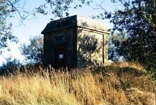 Wasserwerk außerhalb des Ortes