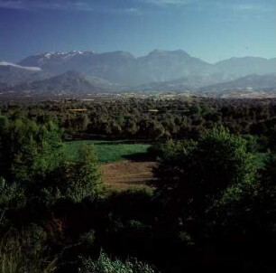 Kreta. Die Messará-Ebene und das Ida-Gebirge zwischen Phaistos und Agía Triáda. P63