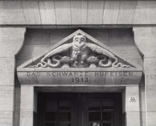 Das schwarze Hufeisen
