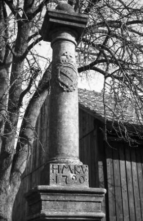 Hertingen: Brunnensäule von 1790