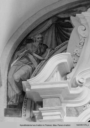 Lünette mit weiblichen Allegorien