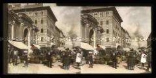 Menschenmenge auf dem Gemüsemarkt, Rijeka, Fiume
