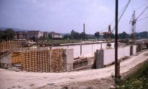 Esslingen, Doppelschleuse im Bau, flussaufwärts