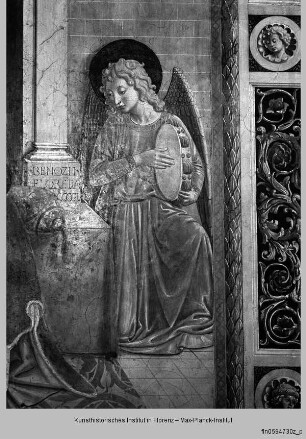 Maria mit Kind und ein Engel