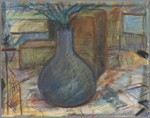 Vase mit Kiefernzweig