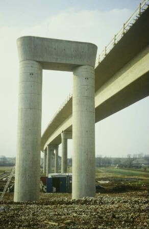 Saalebrücke Schkortleben