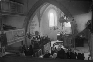 Gottesdienst in der Schleifer Kirche. : Boža słužba w Slepjanskej cyrkwi.