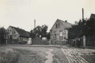 Dresden-Kaditz. Dorfplatz. Westseite