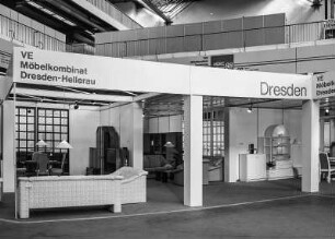 Ausstellungsfläche des VE Möbelkombinates Dresden-Hellerau