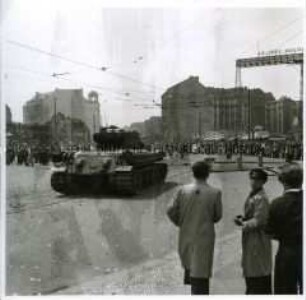 Sowjetische Panzer auf dem Potsdamer Platz