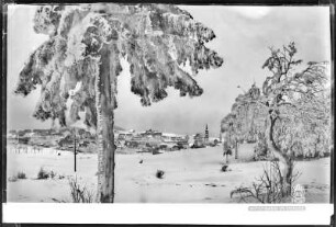 Erzgebirge, Blick auf Altenberg mit Schnee