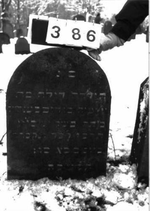 Grabstein 386