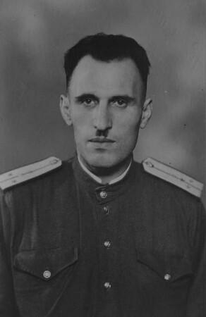 Porträt eines Offiziers der Roten Armee : Porträt eines Offiziers der Roten Armee
