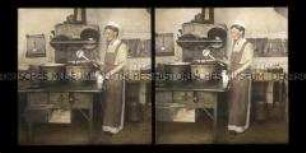 Frau beim Kochen in der Lazarettküche, Focsani